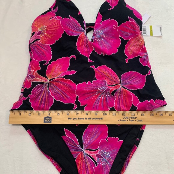 Trina Turk fleury pink black hibiscus flower one piece swimsuit size 14 new - Picture 6 of 14